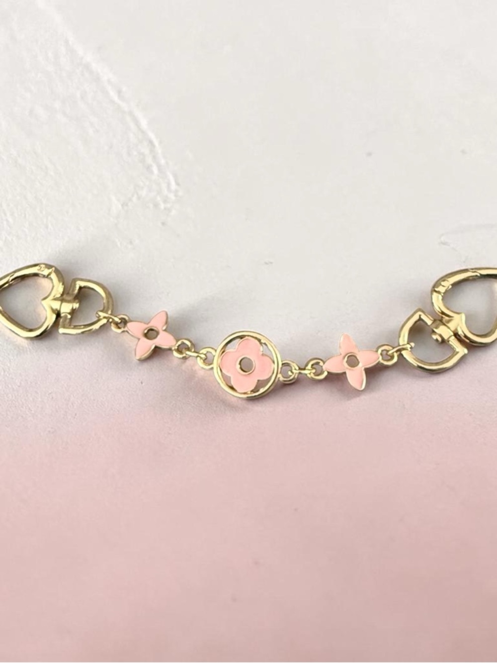 Bag charm clover extender